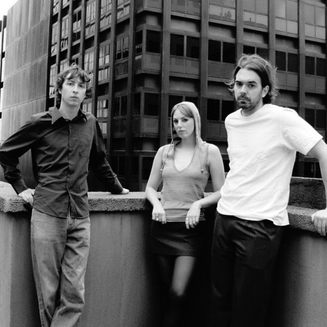 🎶📊 Peaches, Tame Impala, Weval, Ruthven, Acopia. Pět novinek v naší Hitparádě představíme dnes od 20:00. @peachesnisker...